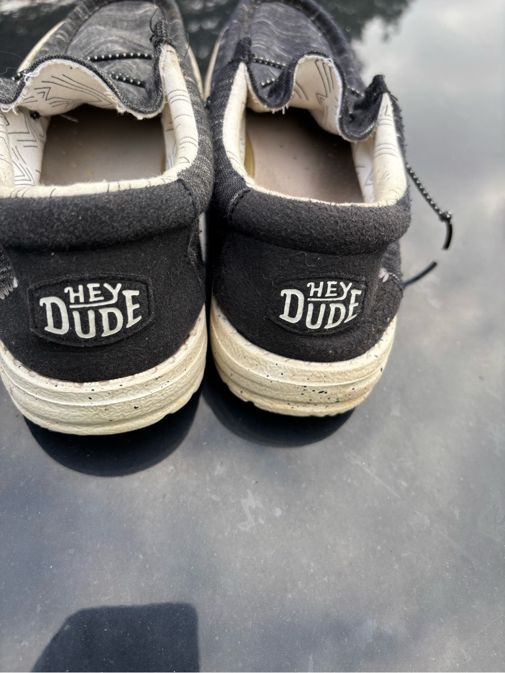 Hey Dude Charcoal Slip-On Canvas Loafers 6Y - Picture 4 of 7